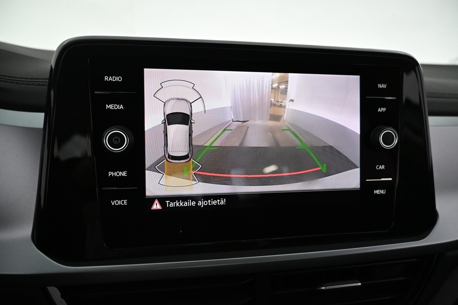 Volkswagen T-Roc vaihtoauto