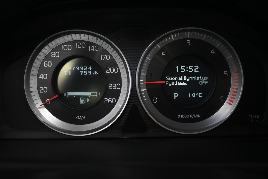 Volvo V70 vaihtoauto