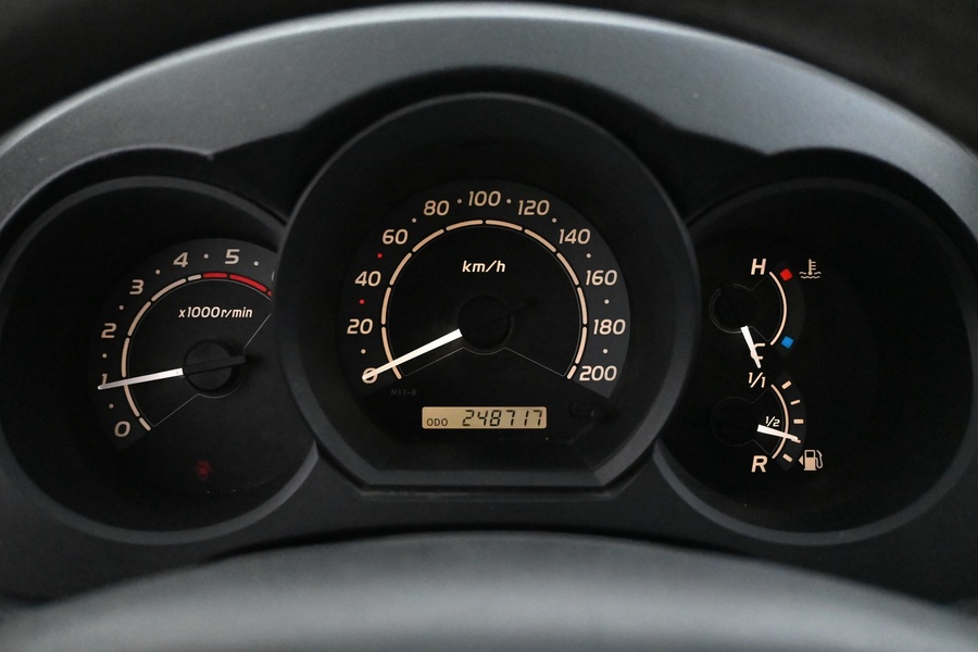 Toyota Hilux vaihtoauto