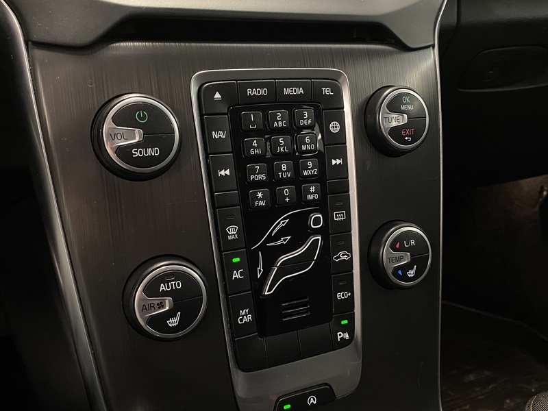 Volvo V40 Cross Country vaihtoauto