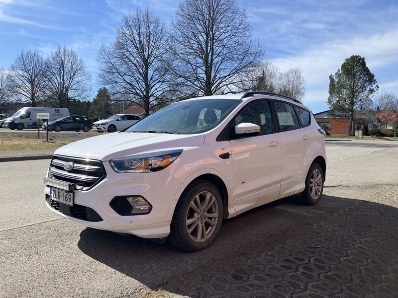 Ford Kuga vaihtoauto