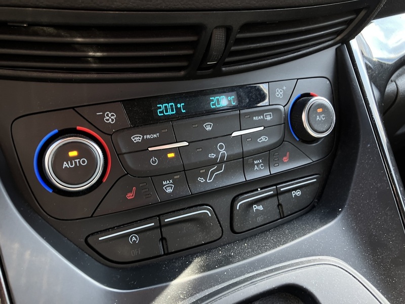 Ford Kuga vaihtoauto