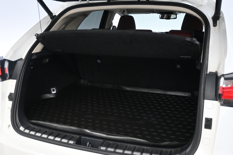 Lexus NX vaihtoauto