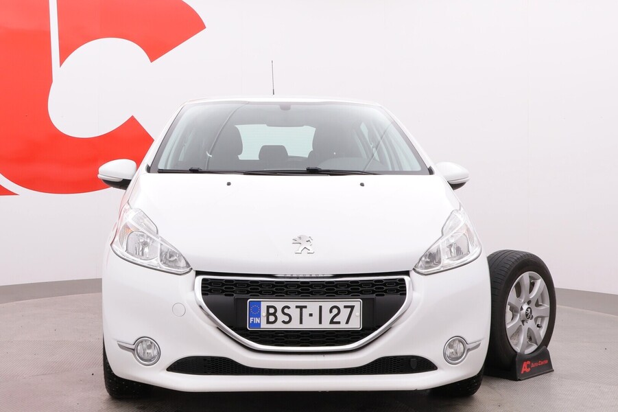 Peugeot 208 vaihtoauto