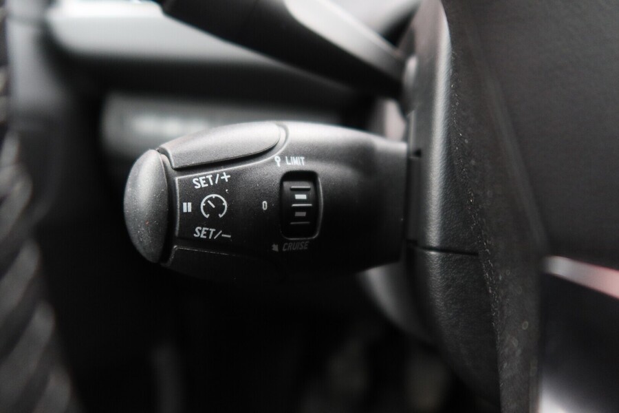 Peugeot 208 vaihtoauto