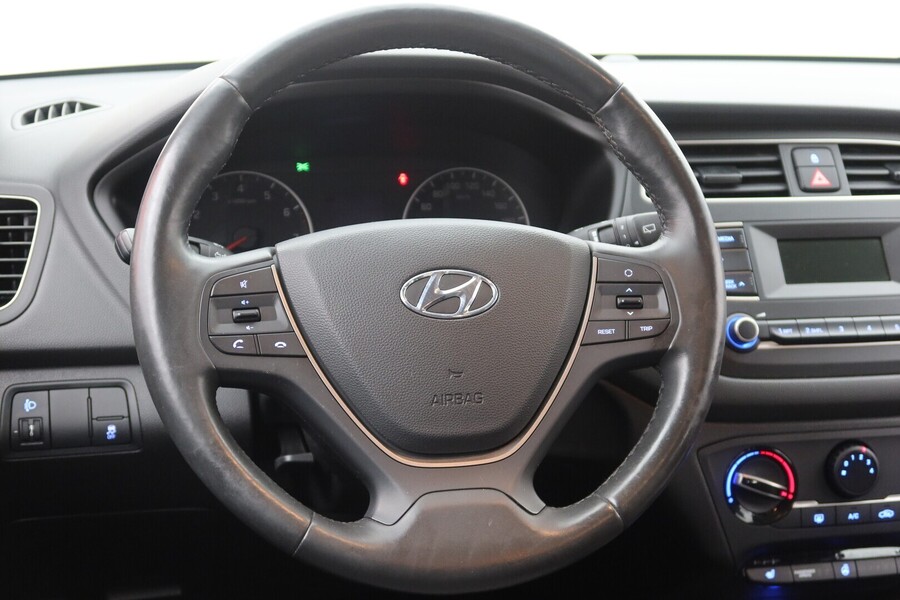 Hyundai i20 Hatchback vaihtoauto