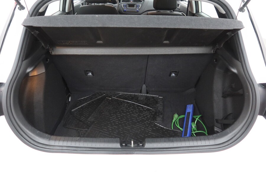 Hyundai i20 Hatchback vaihtoauto