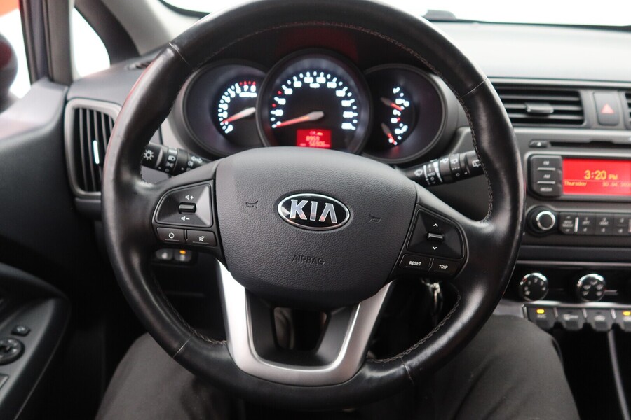 Kia Rio vaihtoauto