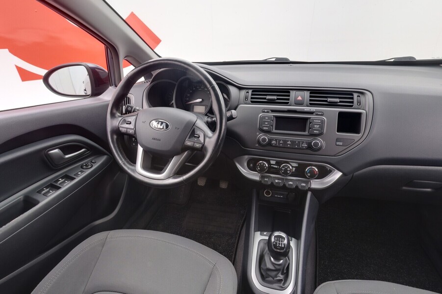 Kia Rio vaihtoauto
