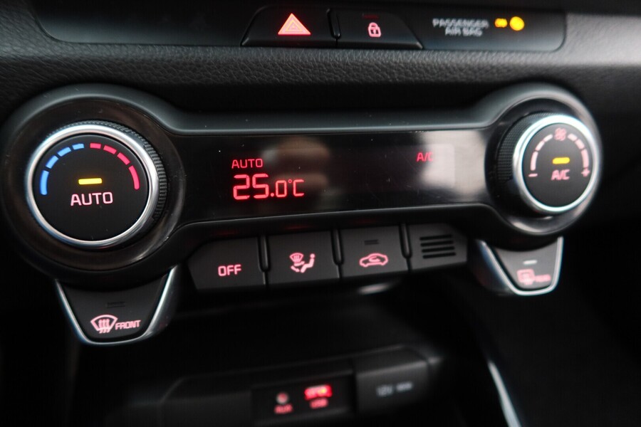 Kia Stonic vaihtoauto