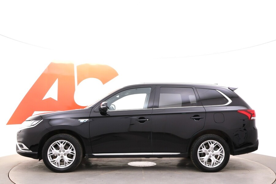 Mitsubishi Outlander PHEV vaihtoauto