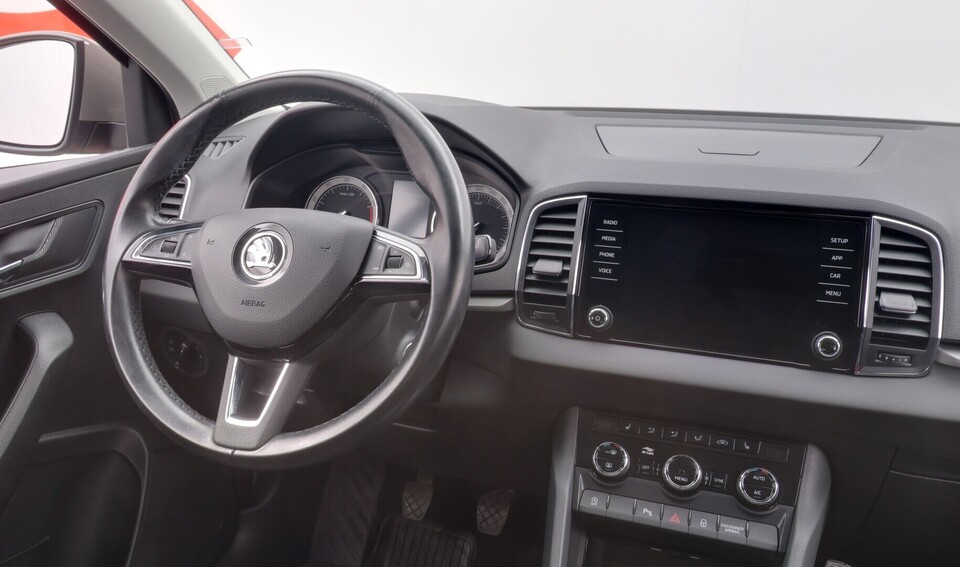 Skoda Karoq vaihtoauto