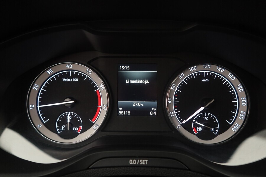 Skoda Karoq vaihtoauto