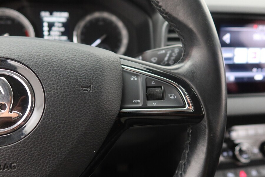 Skoda Karoq vaihtoauto