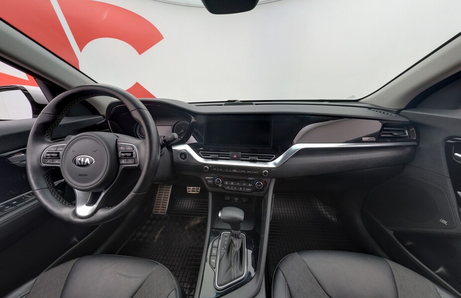 Kia Niro plug-in vaihtoauto