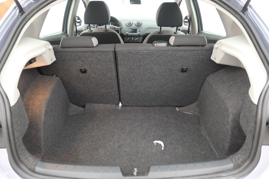 SEAT Ibiza vaihtoauto