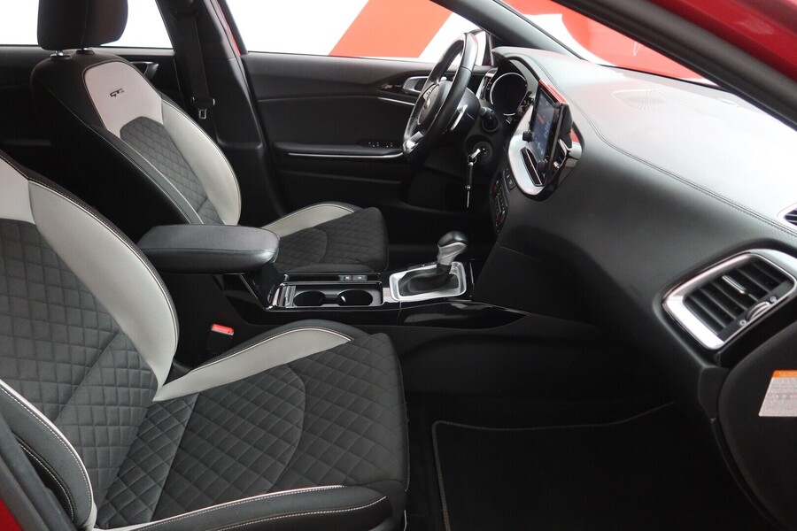 Kia Proceed vaihtoauto