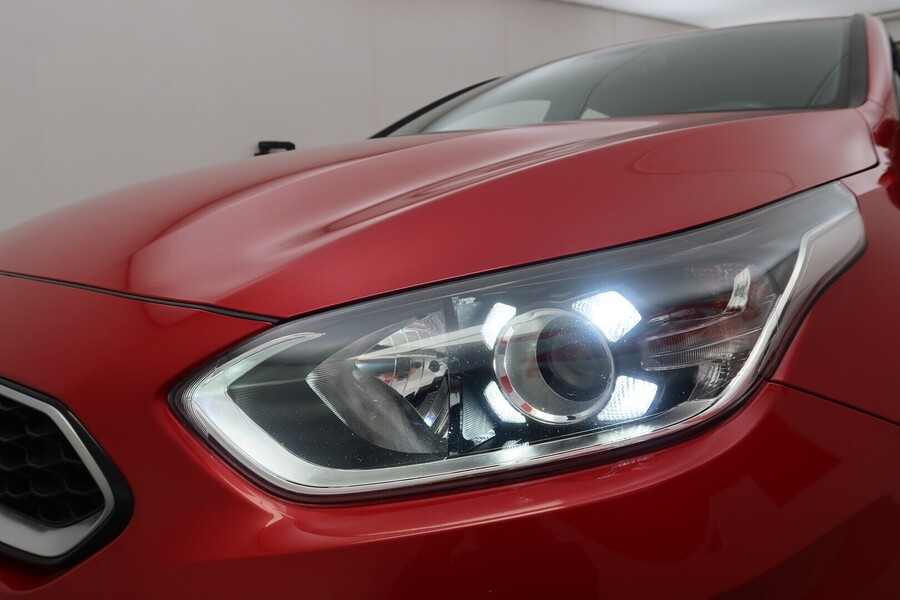 Kia Proceed vaihtoauto