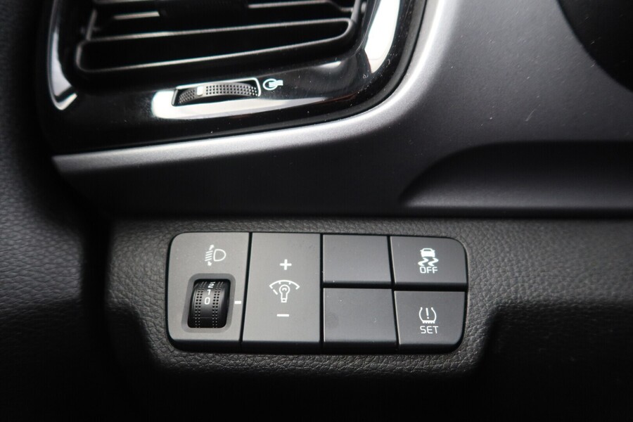 Kia Stonic vaihtoauto