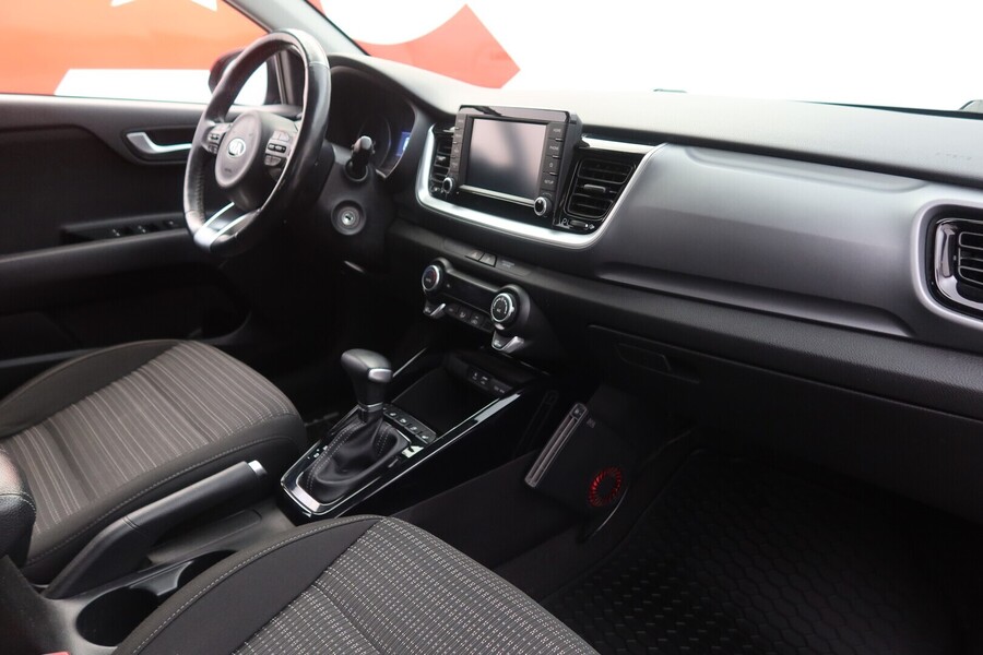 Kia Stonic vaihtoauto