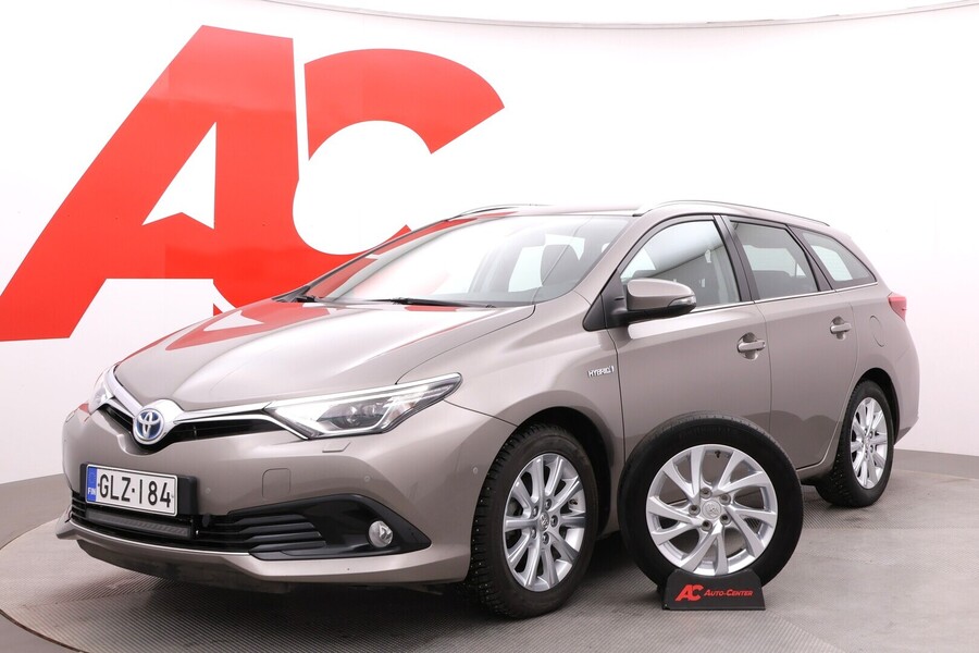 Toyota Auris vaihtoauto