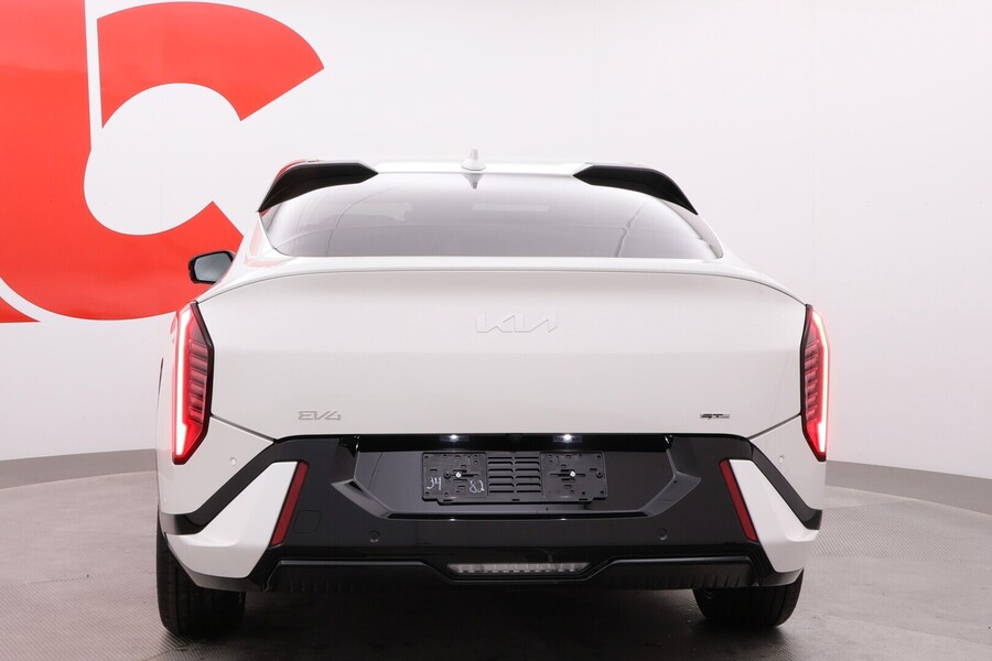 Kia EV4 vaihtoauto