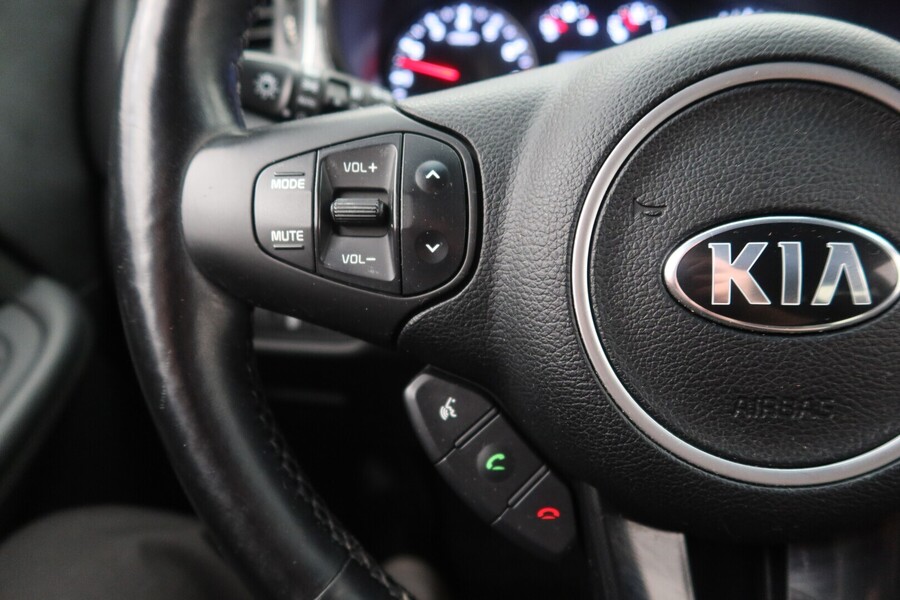 Kia Carens vaihtoauto