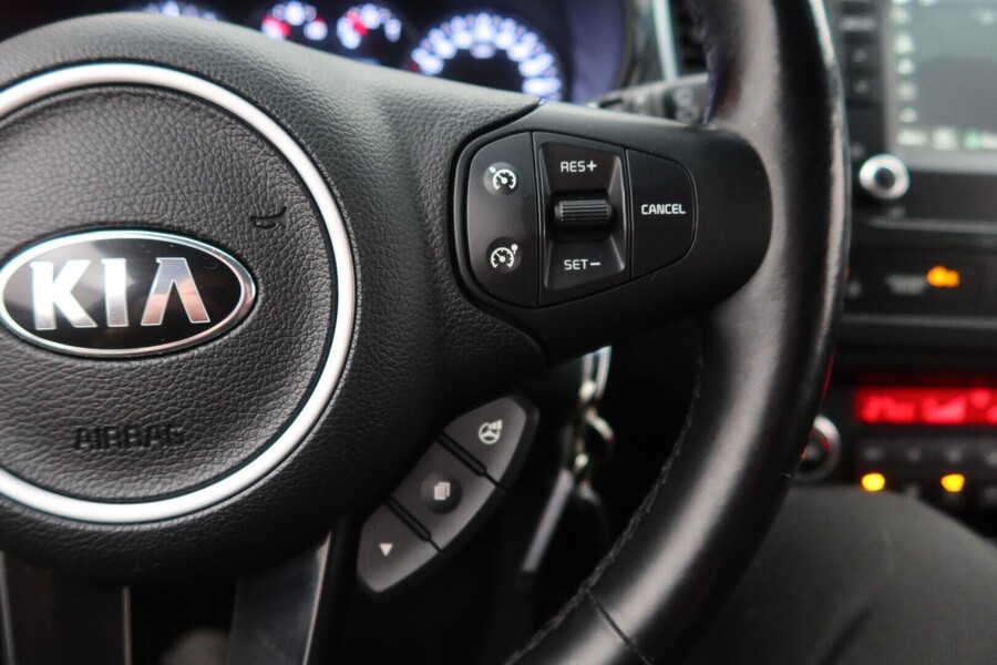 Kia Carens vaihtoauto