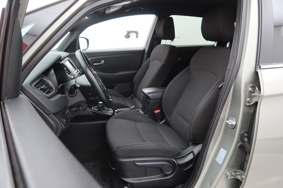 Kia Carens vaihtoauto