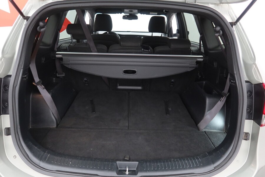 Kia Carens vaihtoauto