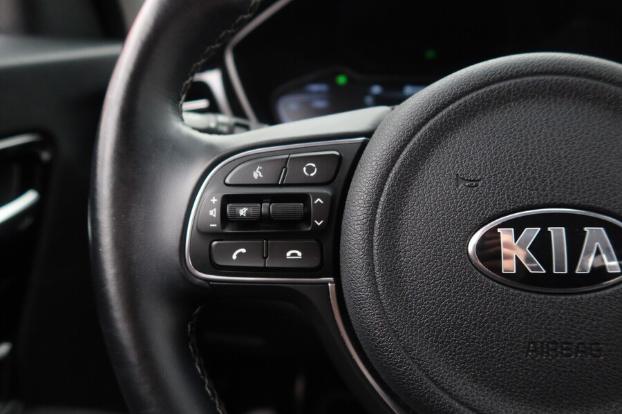 Kia Niro plug-in vaihtoauto