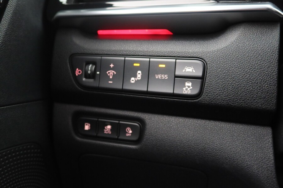 Kia Niro plug-in vaihtoauto