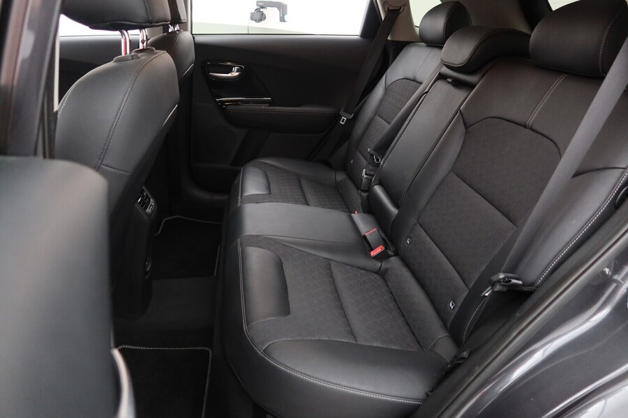 Kia Niro plug-in vaihtoauto