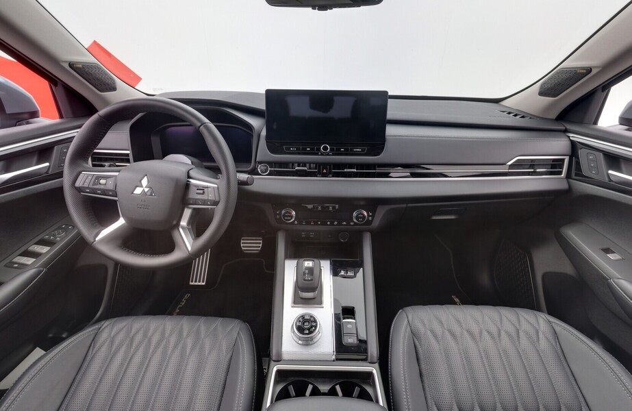 Mitsubishi Outlander vaihtoauto