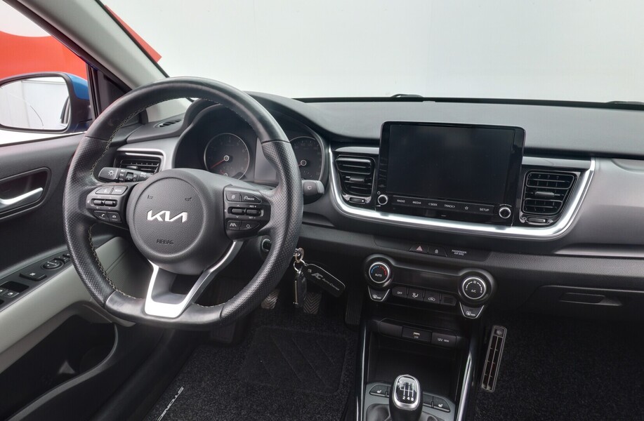 Kia Stonic vaihtoauto