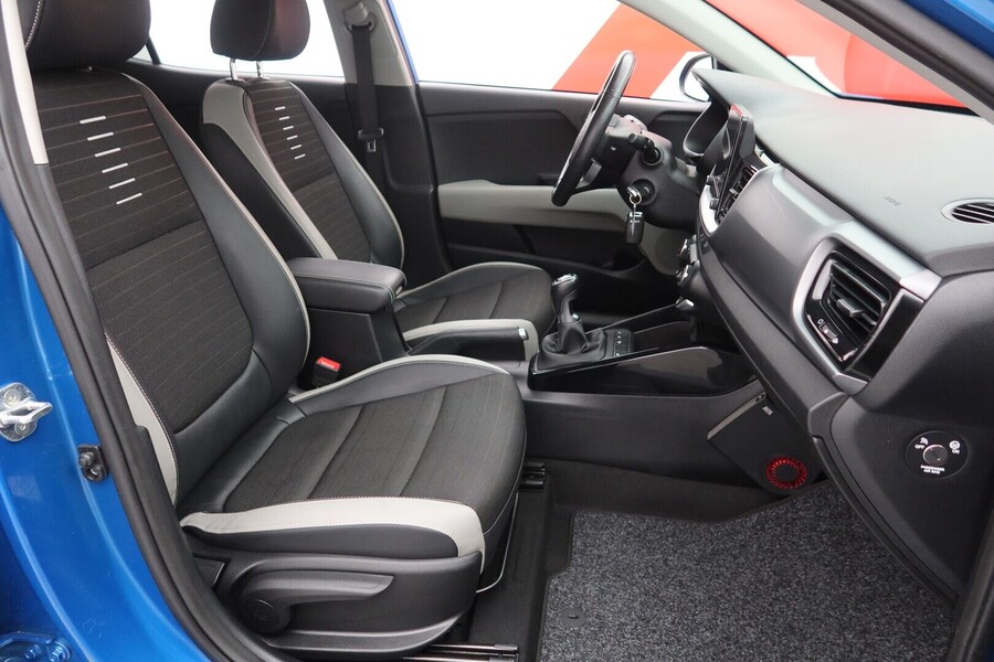 Kia Stonic vaihtoauto