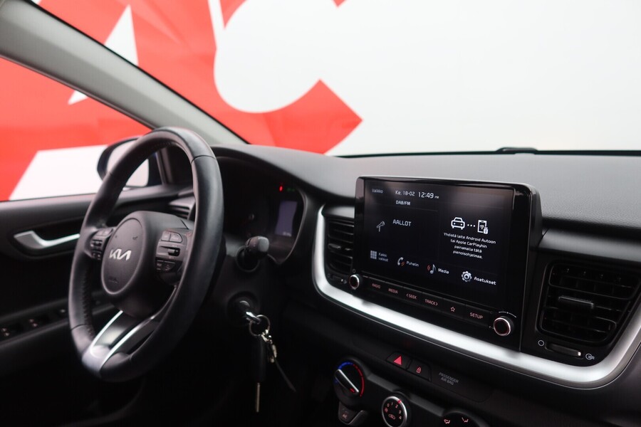 Kia Stonic vaihtoauto