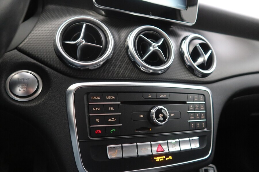 Mercedes-Benz GLA vaihtoauto