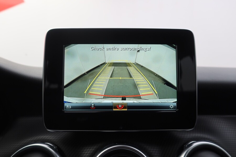 Mercedes-Benz GLA vaihtoauto