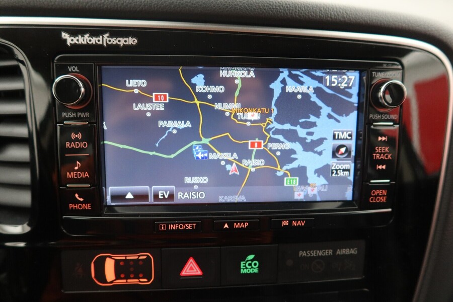 Mitsubishi Outlander PHEV vaihtoauto