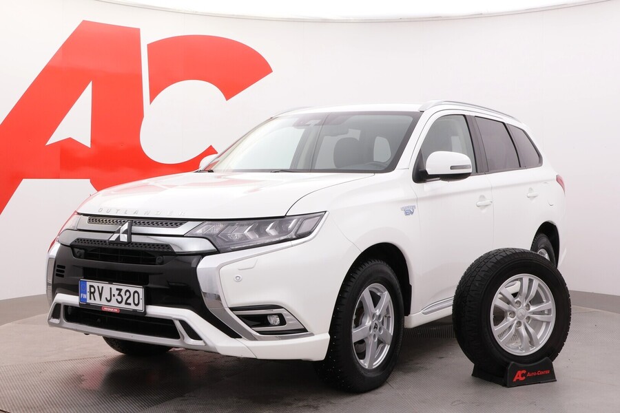 Mitsubishi Outlander PHEV vaihtoauto