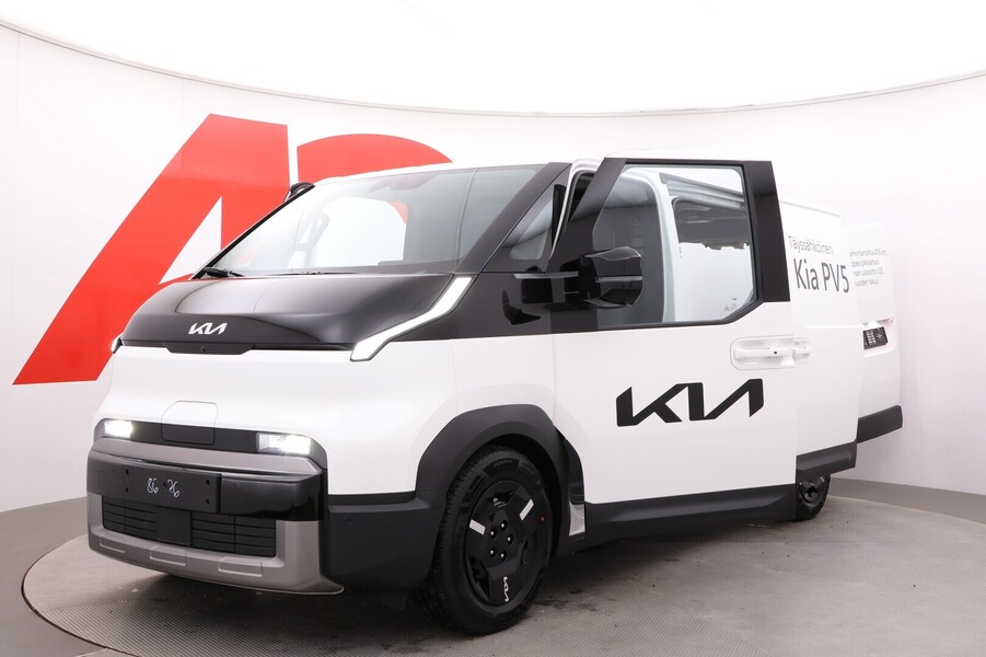 Kia PV5 Cargo vaihtoauto