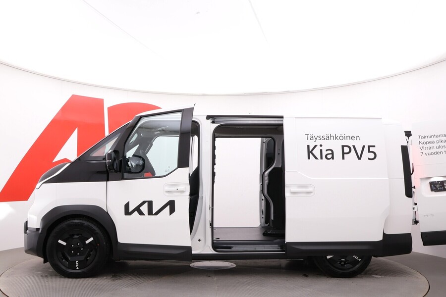 Kia PV5 Cargo vaihtoauto