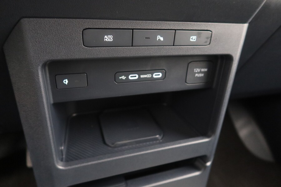 Kia PV5 Cargo vaihtoauto