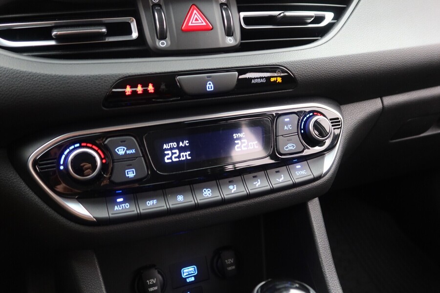 Hyundai i30 Hatchback vaihtoauto