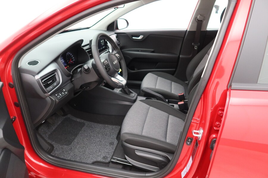 Kia Stonic vaihtoauto