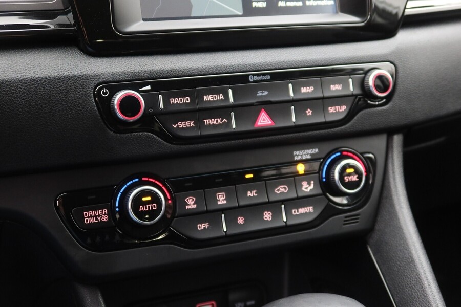 Kia Niro plug-in vaihtoauto