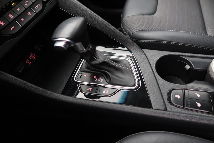 Kia Niro plug-in vaihtoauto