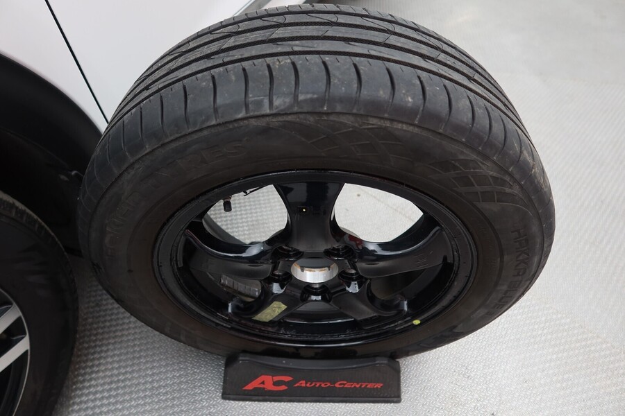 Kia Niro plug-in vaihtoauto