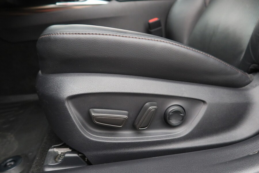 Toyota Camry vaihtoauto